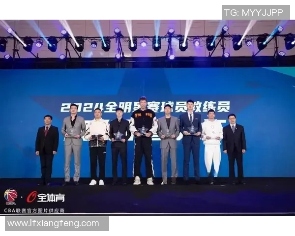 篮球全明星盛典精彩瞬间回顾与球星风采展示